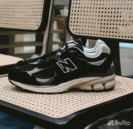 Кроссовки New Balance 2002r Оригинал Limited 42