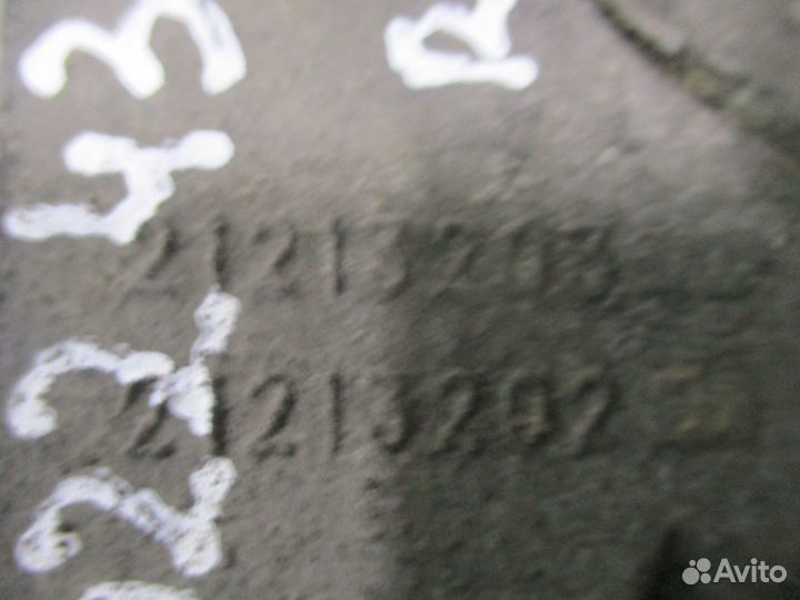 Кронштейн заднего крыла renault 21213203