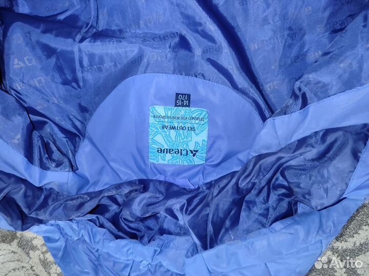 Куртка демисезонная женская 42 44 с капюшоном