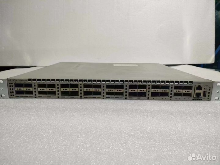 Arista DCS-7050QX-32, 40G x 32 порта