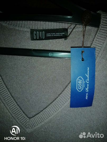 Свитер из 100 козьей шерсти