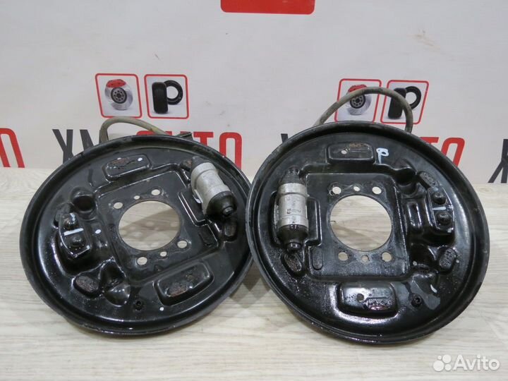 Щит опорный Hyundai Solaris 2