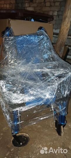 Инвалидная коляска с электроприводом