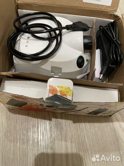 Аппарат для маникюра и педикюра