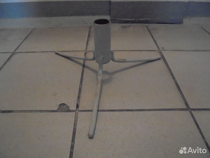 Подставка для живой елки