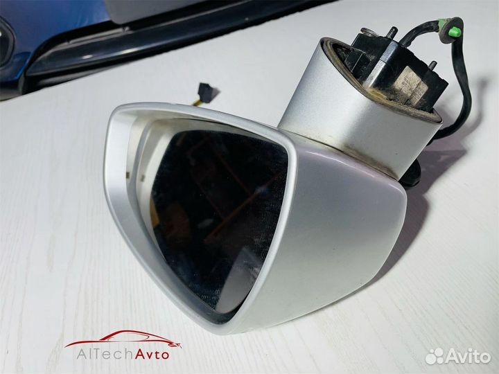 Зеркало боковое правое Audi TT 8J Coupe