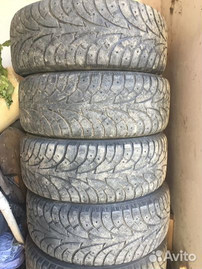 Hankook AH11 235/55 R17