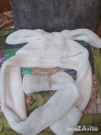 Шапки с ушками меховые модные на девочку