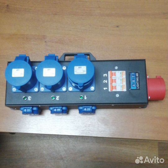 Дистрибьютор питания