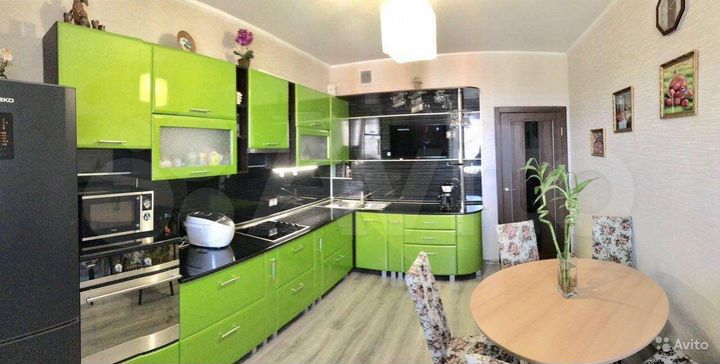 3-к. квартира, 110 м², 12/17 эт.