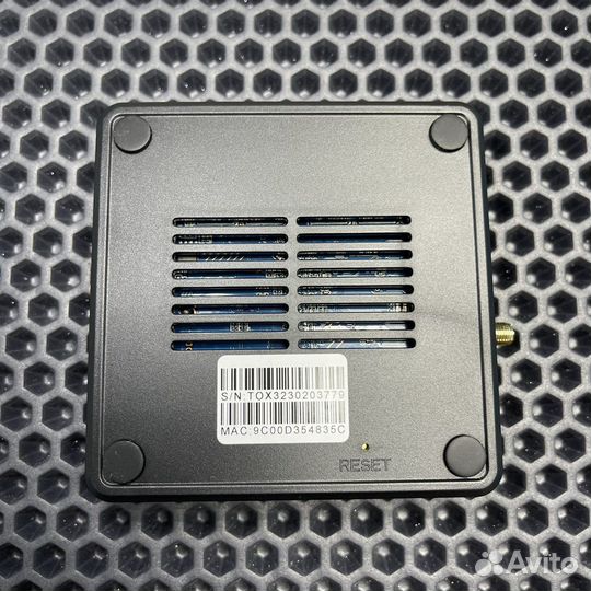 Смарт тв приставка TOX 3