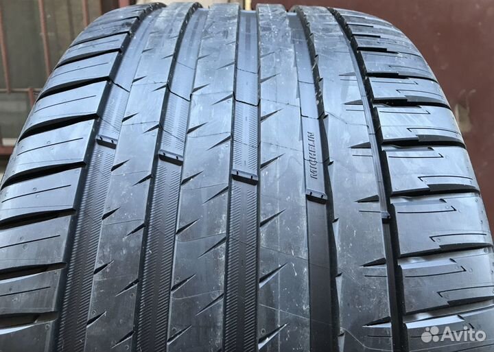 Michelin Pilot Sport 4 S 295/35 R21