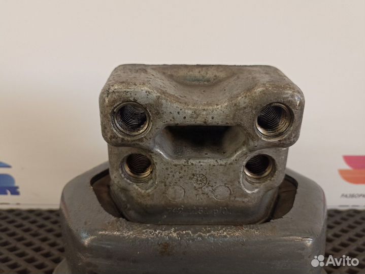 1897780 Подушка двигателя задняя Daf XF106