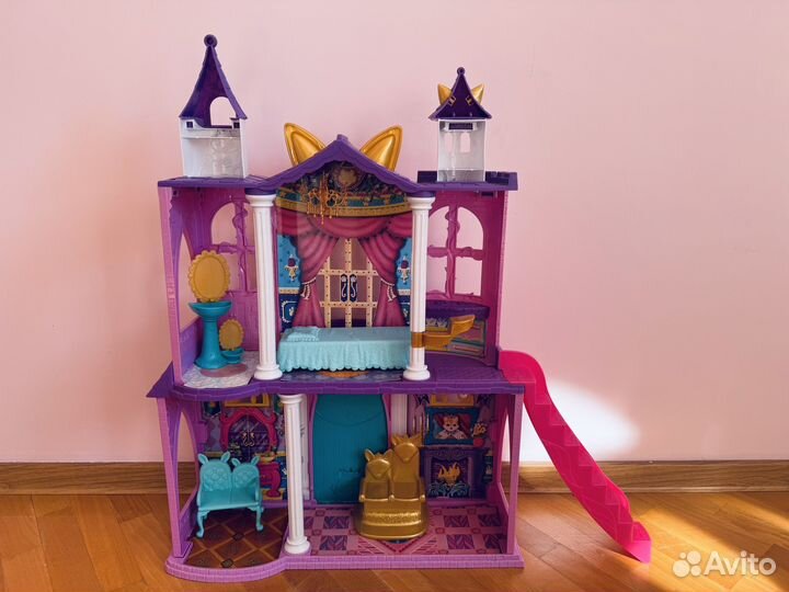 Домик энчантималс с мебелью