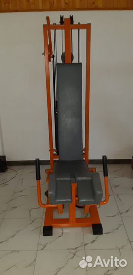 Тренажер для сведения и разведения ног