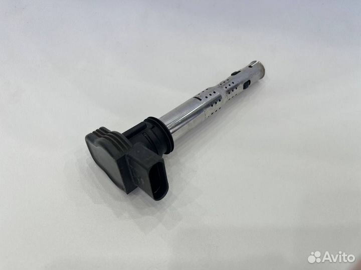 Катушка зажигания Audi VW Skoda R0702S00300 NGK