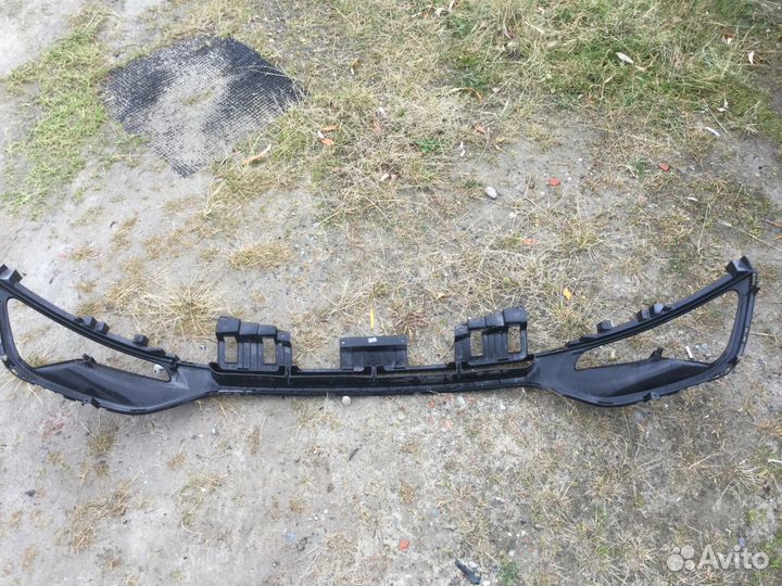 Накладка под туманок на передний бампер Киа Спорт