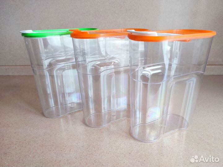 Контейнер для сыпучих продуктов