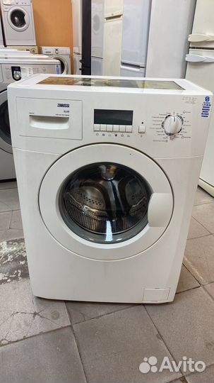 Стиральная машина Zanussi бу