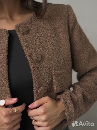 Жакет осенний укороченный