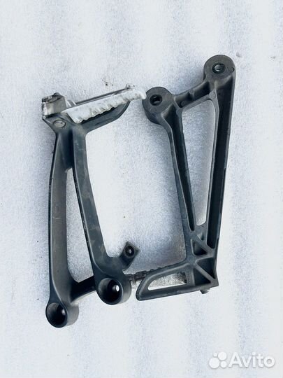 Yamaha MT-07 ABS 2019 пассажирские подножки