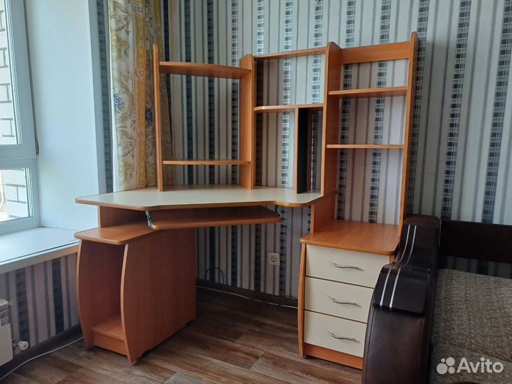 Компьютерный стол бу