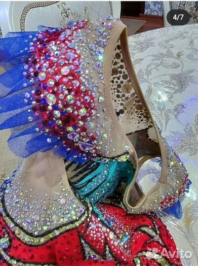 Купальник для художественной гимнастики