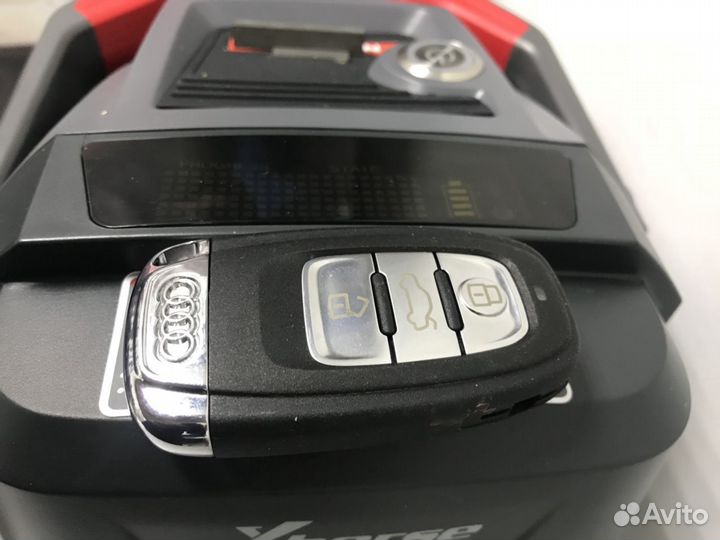 Смарт ключ Audi A5 433Mhz новый