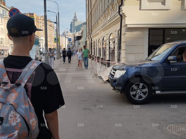 Продам торговое помещение, 13.6 м²