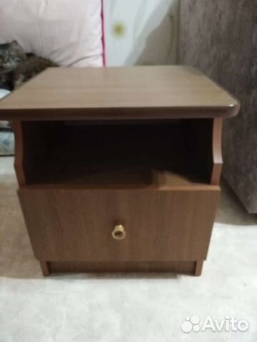 Тумба прикроватная