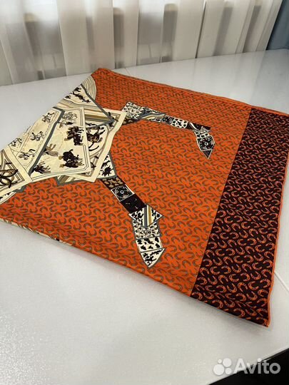 Шелковый платок большой