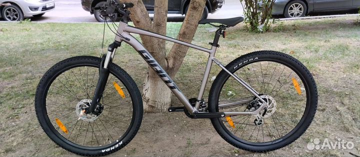 Велосипед горный Giant Talon 4 2022 (новый)