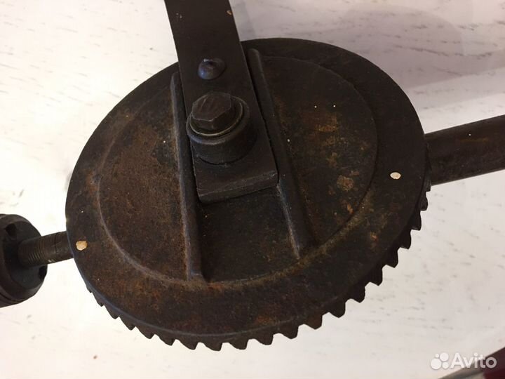 Дрель ручная старинная