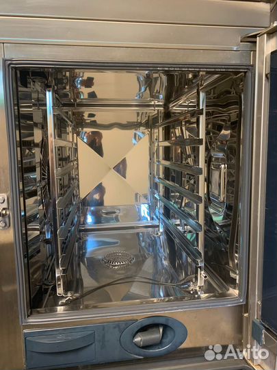 Пароконвектомат Rational SCC 61 +подставка+вытяжка