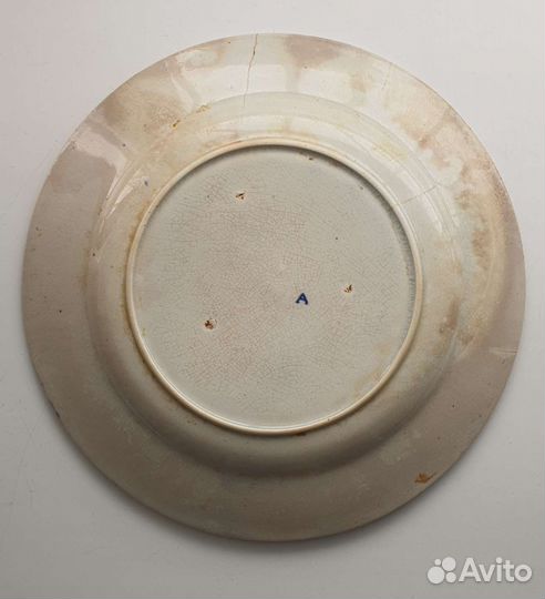 Старинная тарелка