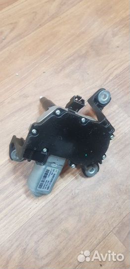 Мотор стеклоочистителя задний задний Opel Astra J