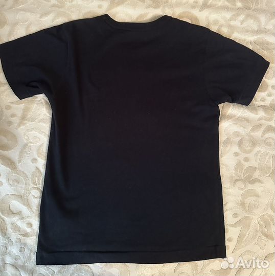 Футболка comme des garcons