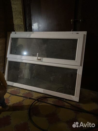 Пластиковое окно и сетка 155 см на 110 см