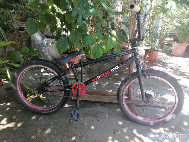 Трюковой велосипед bmx madness 1