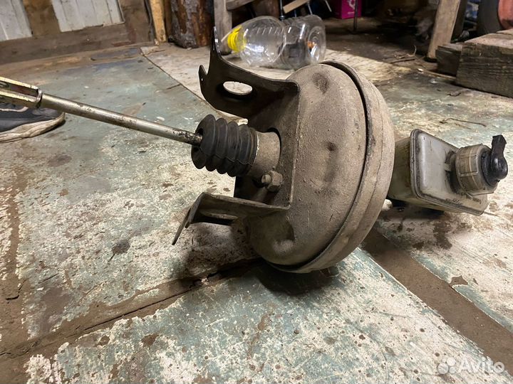 Вакуумник ваз 2108-21099,2113-2115