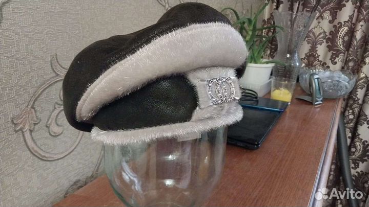 Берет теплый