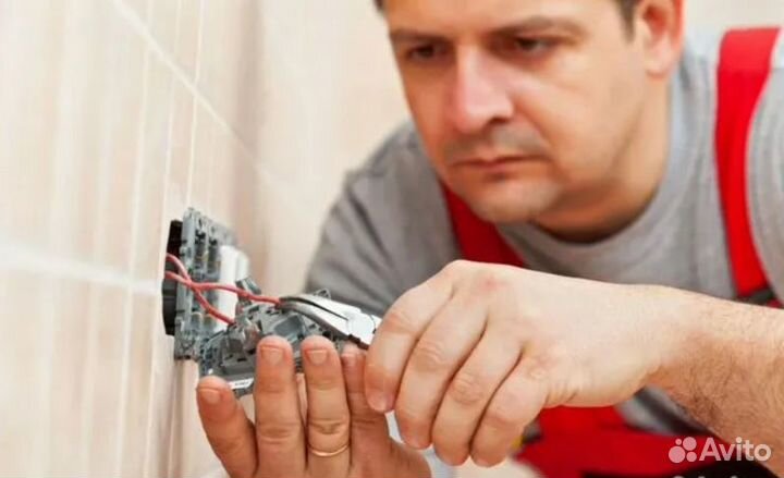 Услуги электрика. Электрик