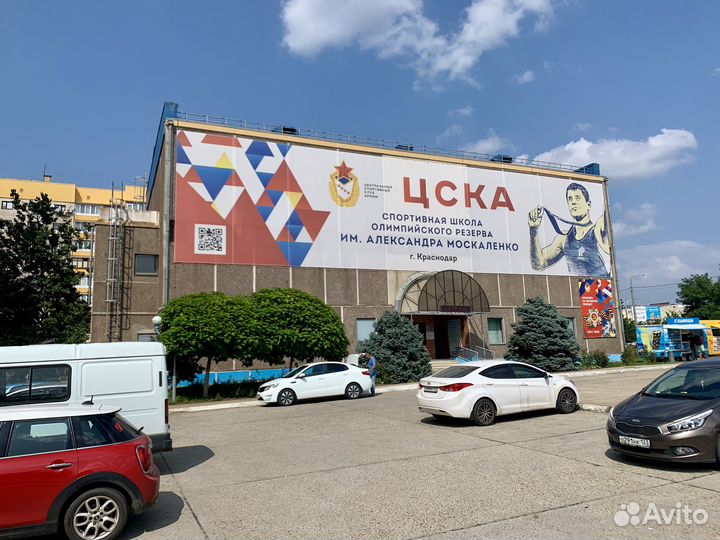 Широкоформатная печать баннеров, плоттерная резка