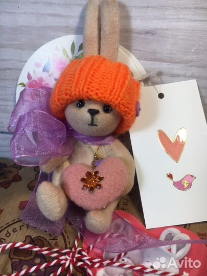 Фигурка кролика сувенир талисман