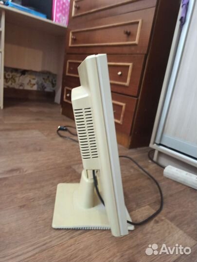 Монитор для компьютера Dell