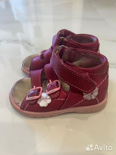 Босоножки totto 20