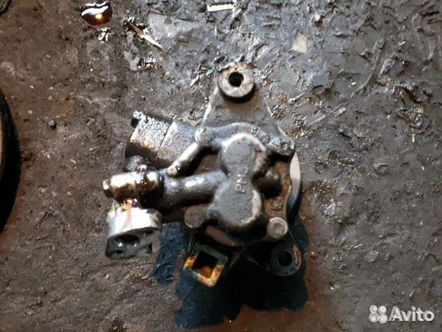 Насос гур honda integra 2 1990