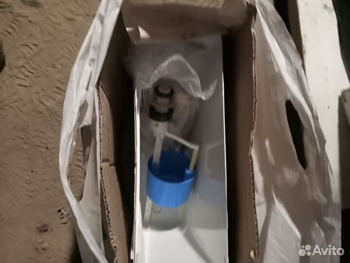 Бачок для унитаза пластиковый