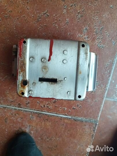 Замок электрический