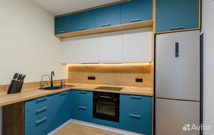 Кухня Голубая напрямую от фабрики на заказ